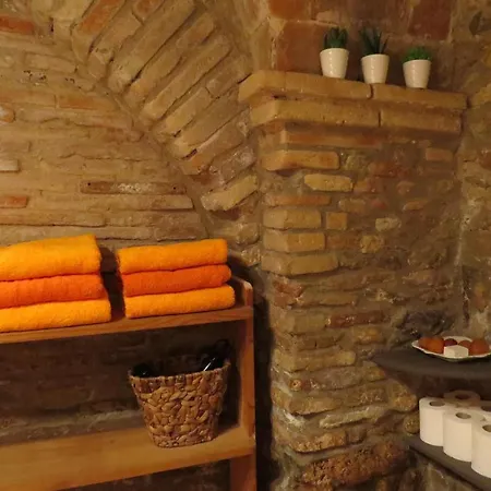 Ca La Fela - Casa De Poble * Castelló d'Empúries